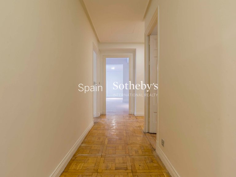 Apartment for Rent in Madrid, Madrid 9