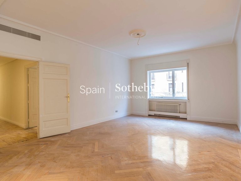 Apartment for Rent in Madrid, Madrid 7