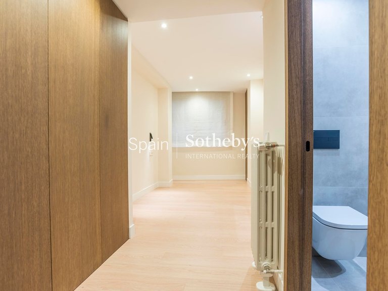 Apartment for Sale in Madrid, Madrid 34