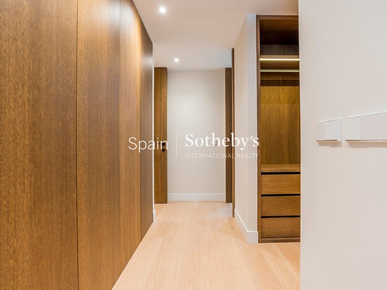 Apartment for Sale in Madrid, Madrid 43