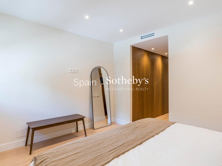 Apartment for Sale in Madrid, Madrid 32