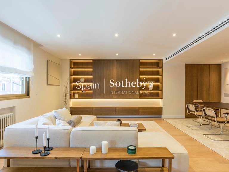 Apartment for Sale in Madrid, Madrid 1