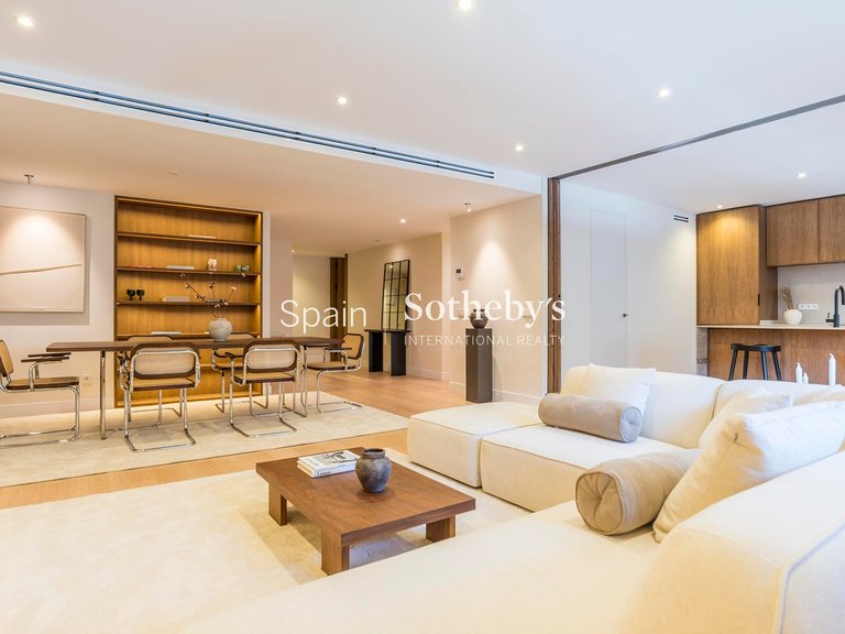Apartment for Sale in Madrid, Madrid 6