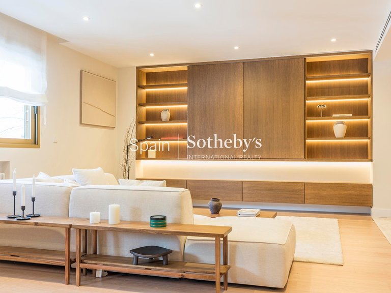 Apartment for Sale in Madrid, Madrid 13