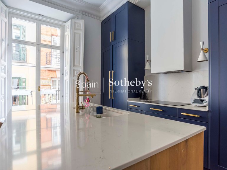 Apartment for Rent in Madrid, Madrid 23