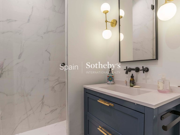 Apartment for Rent in Madrid, Madrid 7