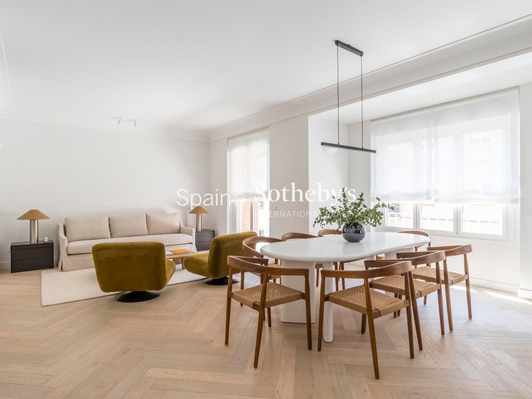 Apartment for Sale in Madrid, Madrid 2