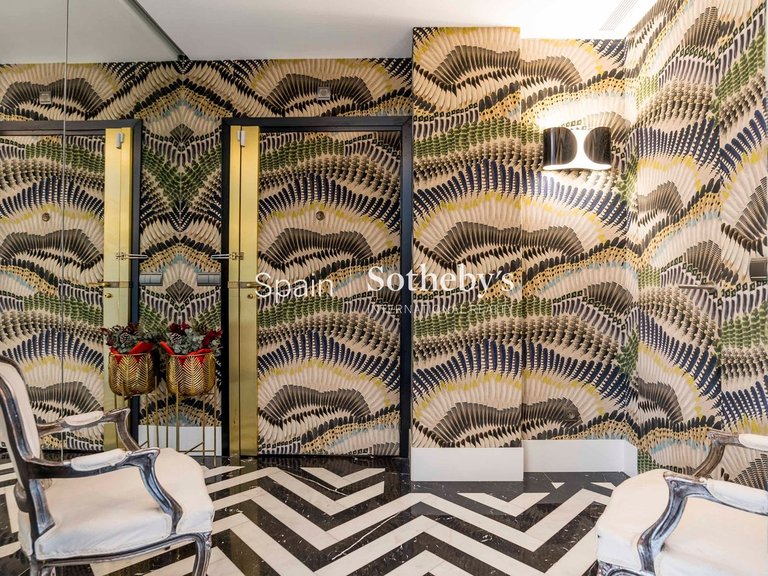 Apartment for Sale in Madrid, Madrid 5
