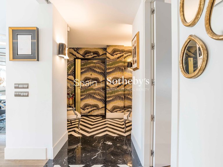 Apartment for Sale in Madrid, Madrid 6