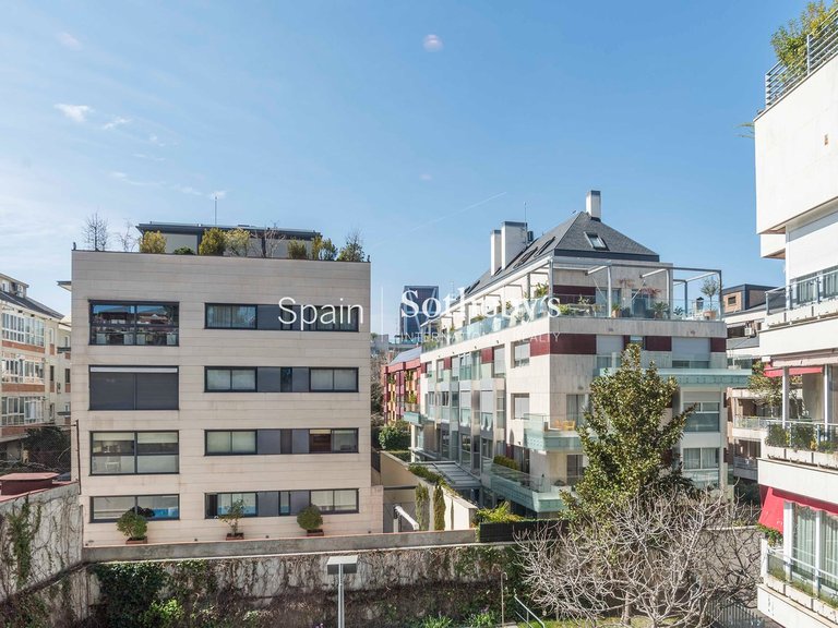 Apartment for Sale in Madrid, Madrid 3