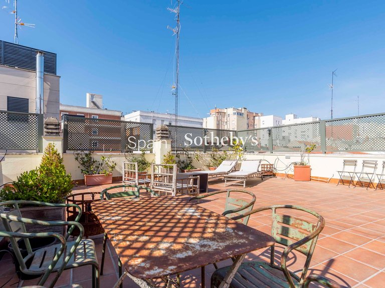 Apartment for Sale in Madrid, Madrid 2
