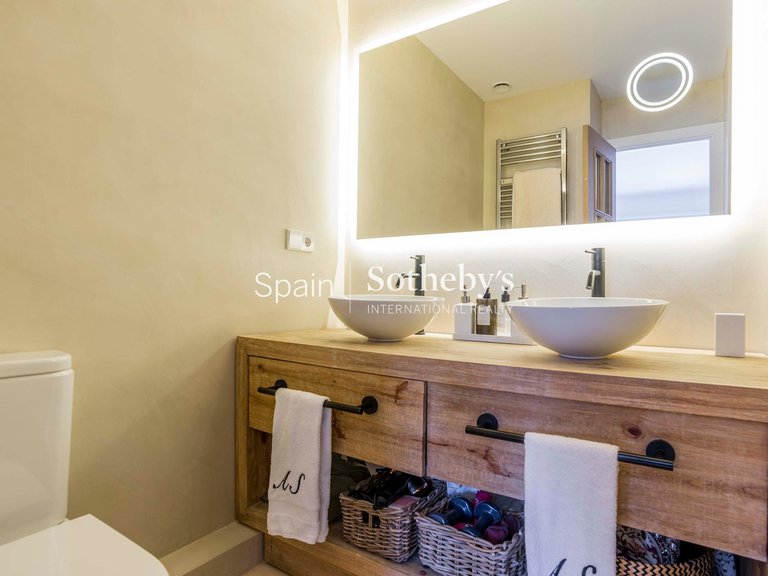 Apartment for Sale in Madrid, Madrid 12