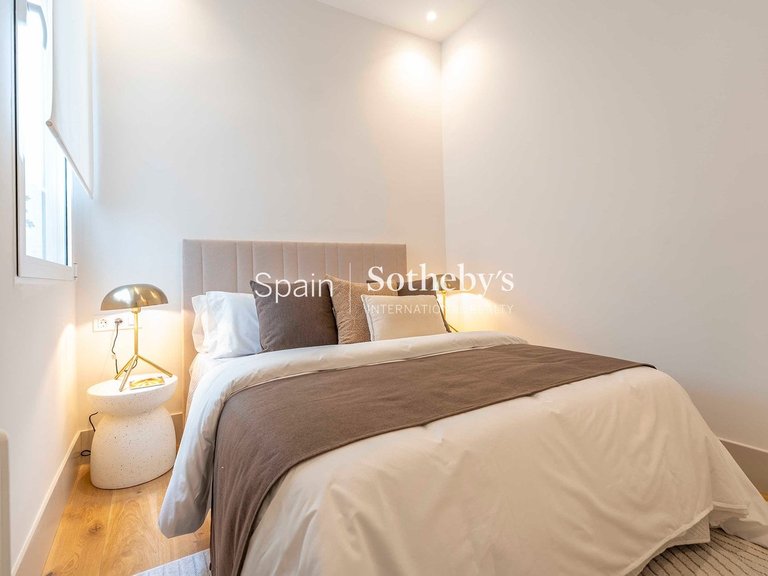 Apartment for Sale in Madrid, Madrid 23