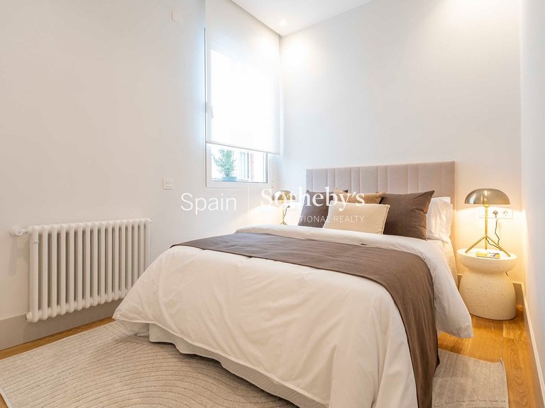 Apartment for Sale in Madrid, Madrid 24
