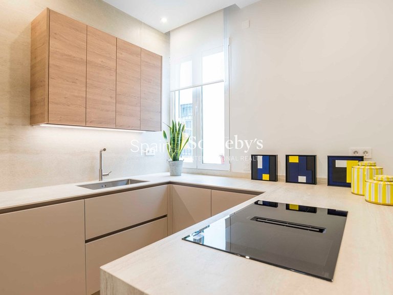 Apartment for Sale in Madrid, Madrid 21