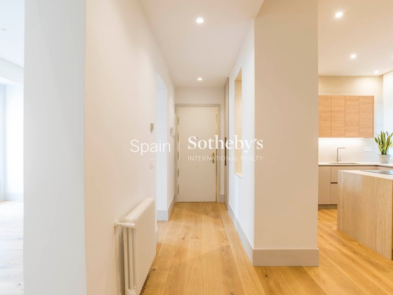 Apartment for Sale in Madrid, Madrid 42