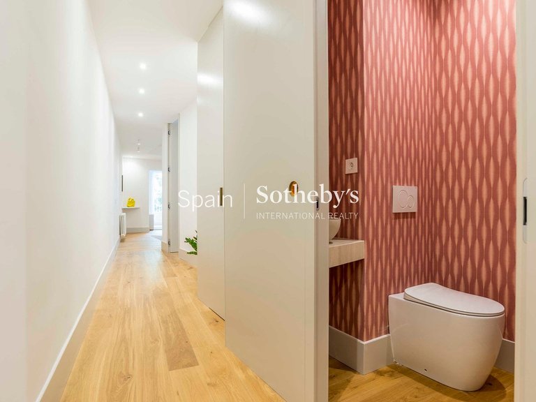 Apartment for Sale in Madrid, Madrid 38