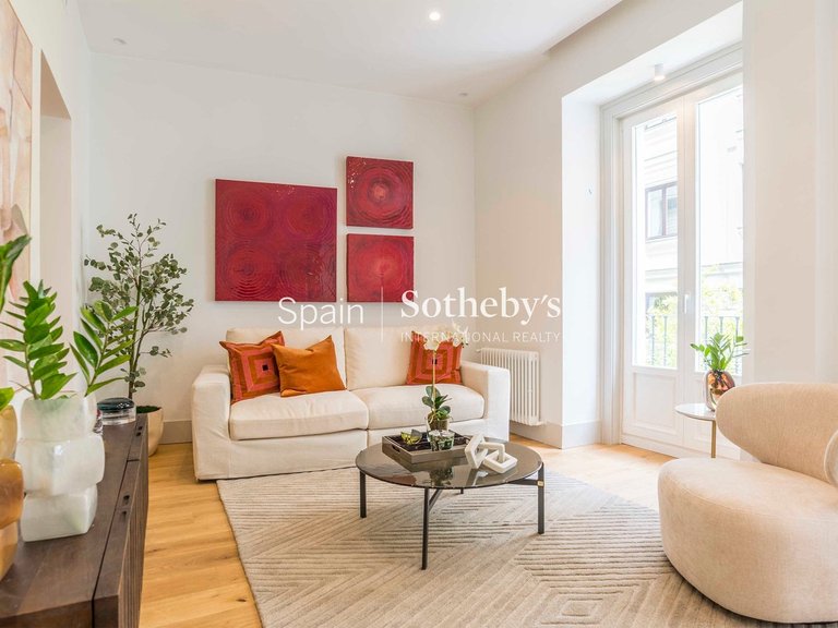 Apartment for Sale in Madrid, Madrid 5