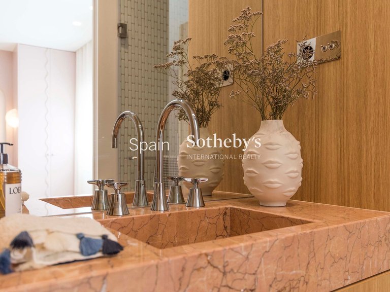 Apartment for Sale in Madrid, Madrid 25