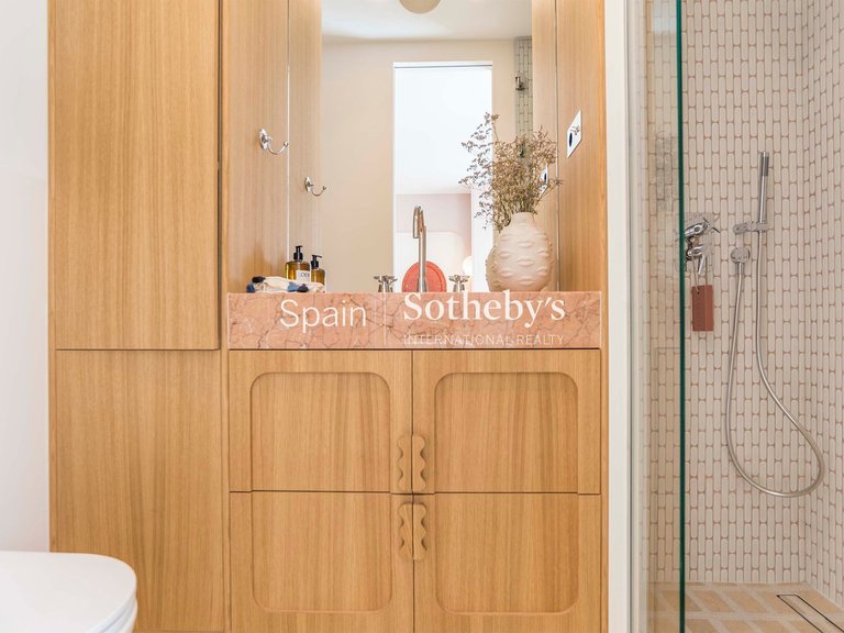 Apartment for Sale in Madrid, Madrid 27
