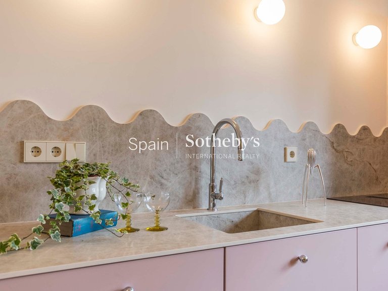 Apartment for Sale in Madrid, Madrid 7