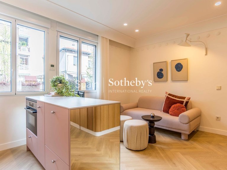 Apartment for Sale in Madrid, Madrid 9