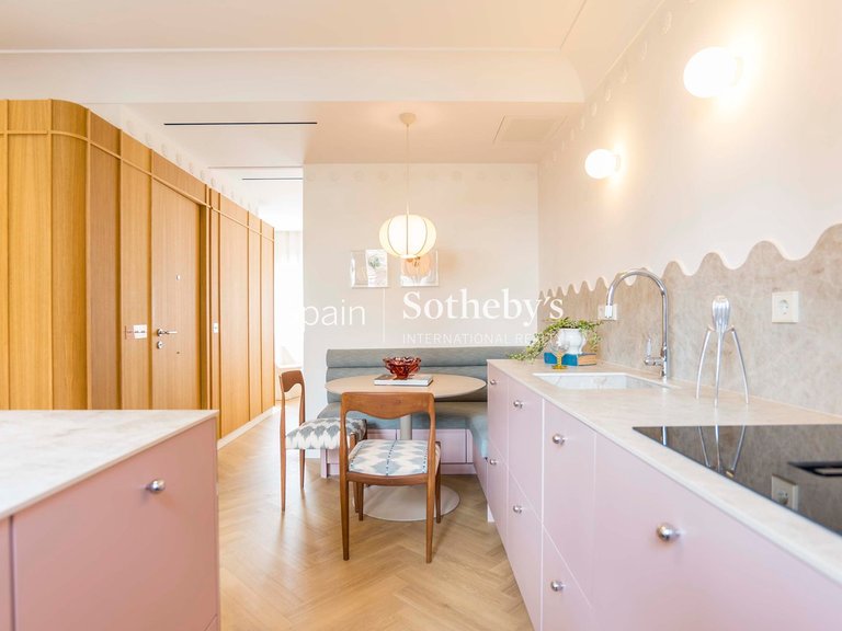 Apartment for Sale in Madrid, Madrid 5