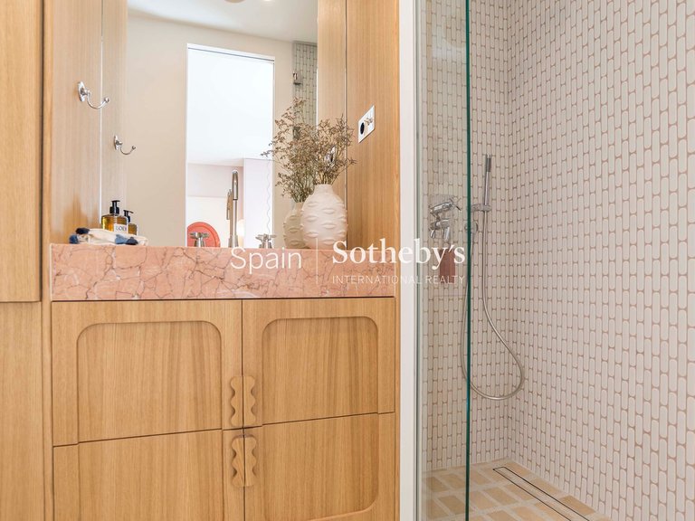 Apartment for Sale in Madrid, Madrid 24