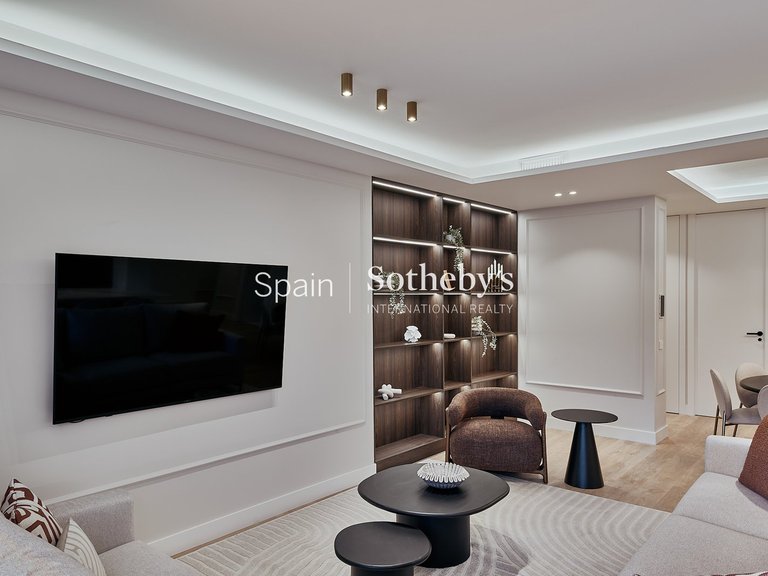Apartment for Sale in Madrid, Madrid 46