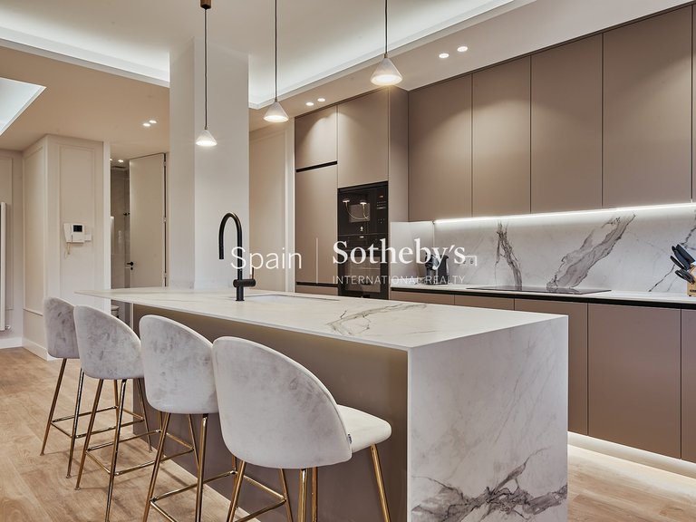 Apartment for Sale in Madrid, Madrid 28
