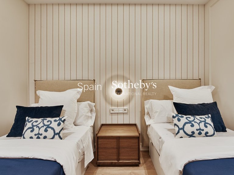 Apartment for Sale in Madrid, Madrid 35