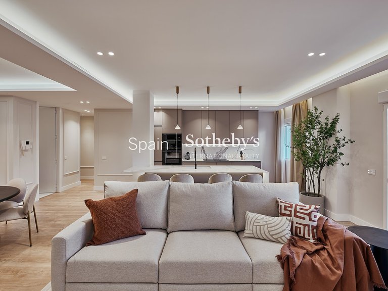 Apartment for Sale in Madrid, Madrid 4