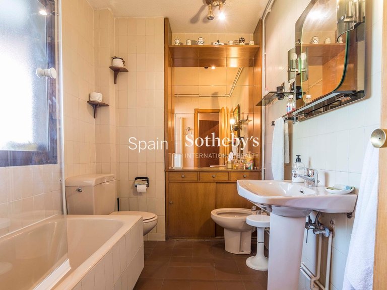 Apartment for Sale in Madrid, Madrid 30