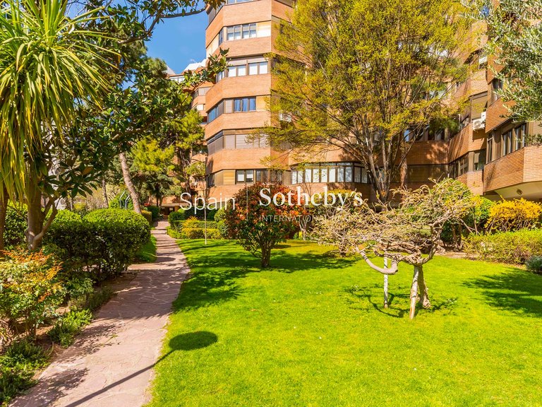 Apartment for Sale in Madrid, Madrid 39