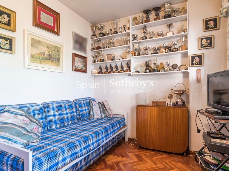 Apartment for Sale in Madrid, Madrid 24