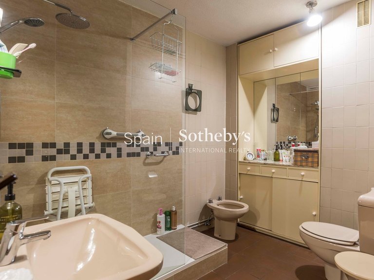 Apartment for Sale in Madrid, Madrid 34