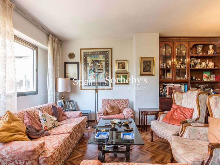 Apartment for Sale in Madrid, Madrid 5