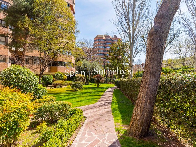 Apartment for Sale in Madrid, Madrid 15