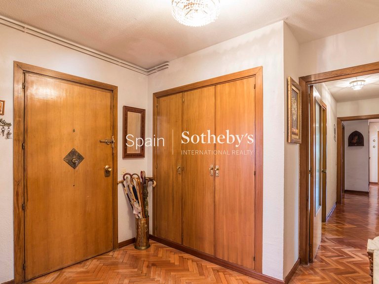 Apartment for Sale in Madrid, Madrid 14