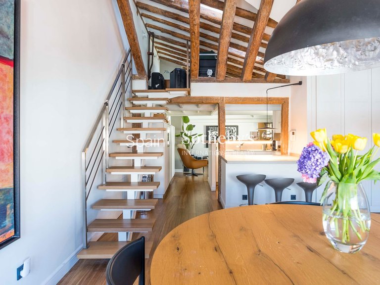 Penthouse for Rent in Madrid, Madrid 19