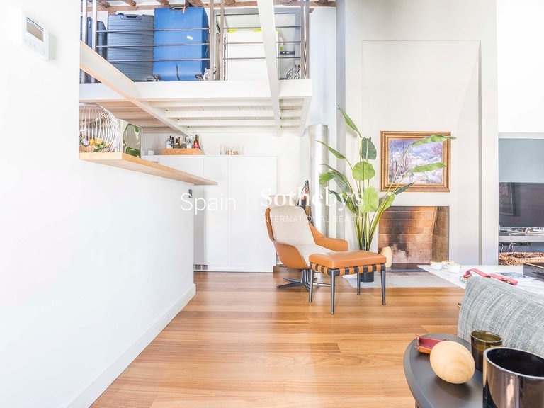 Penthouse for Rent in Madrid, Madrid 23
