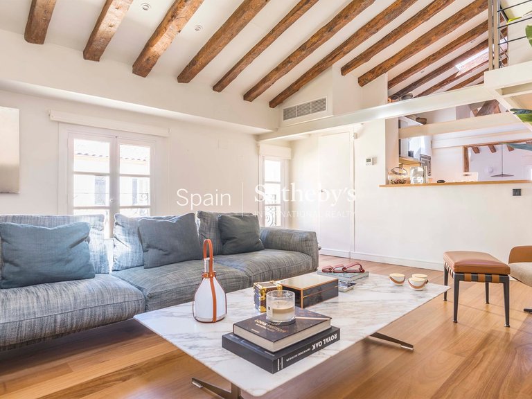 Penthouse for Rent in Madrid, Madrid 13