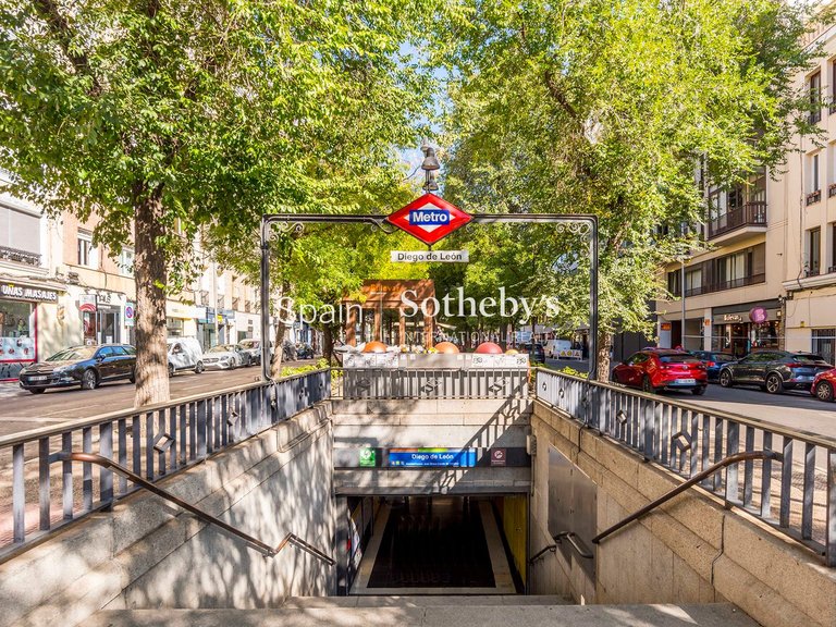 Apartment for Sale in Madrid, Madrid 9