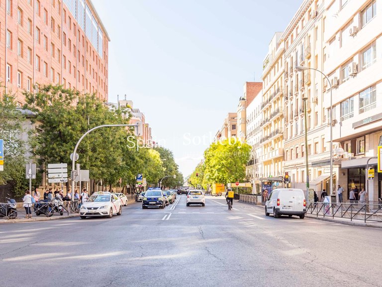Apartment for Sale in Madrid, Madrid 7