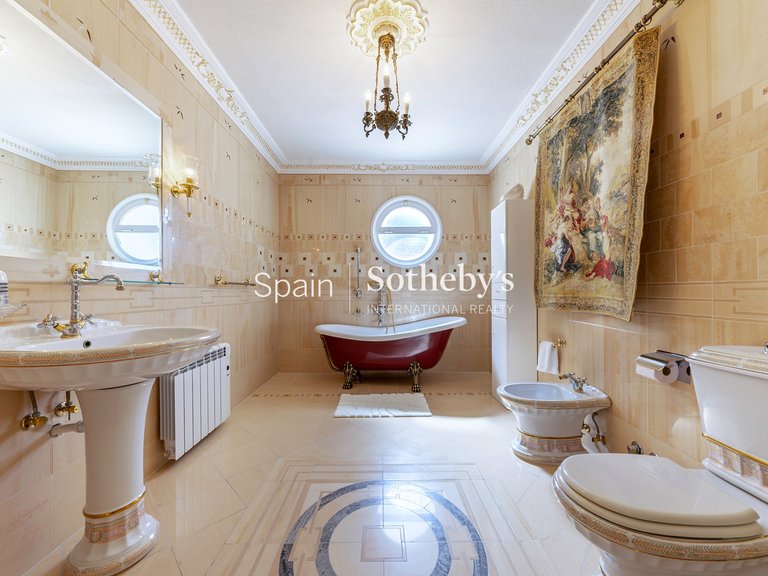 Villa for Sale in Altea, Alicante 23