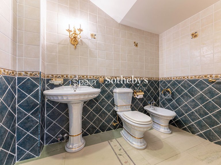 Villa for Sale in Altea, Alicante 28