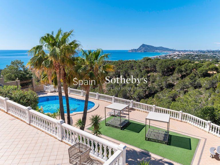 Villa for Sale in Altea, Alicante 2