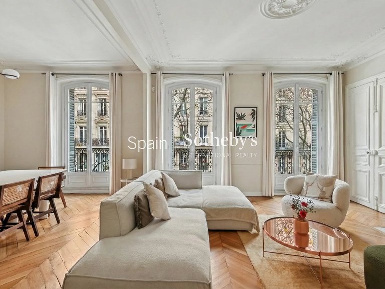 Apartment for Sale in Madrid, Madrid 2
