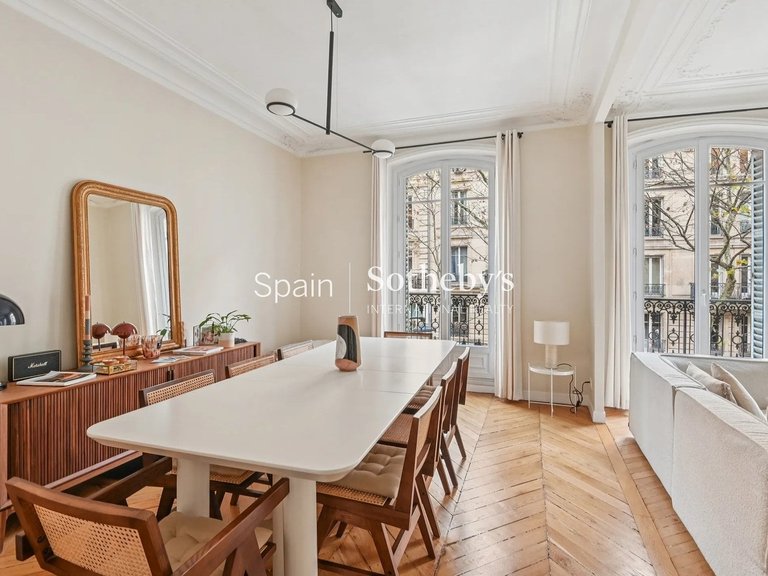 Apartment for Sale in Madrid, Madrid 6