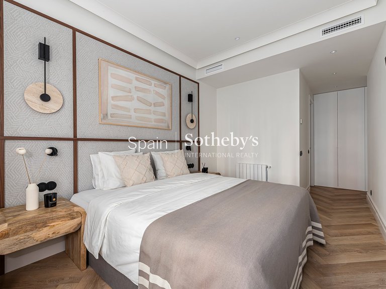 Apartment for Sale in Madrid, Madrid 8